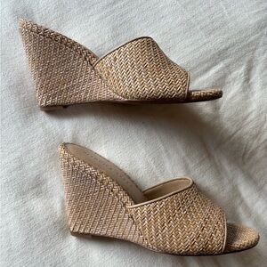 Veronica Beard Dali Natural Raffia Wedge Sandal size 8